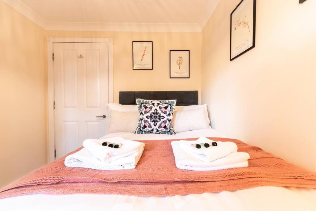 Zircon - 2 Bed Flat With Parking Apartamento Southampton
