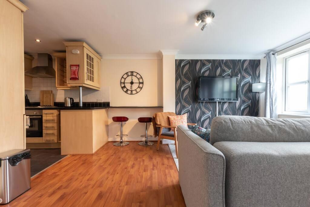Apartamento Zircon - 2 Bed Flat With Parking Southampton