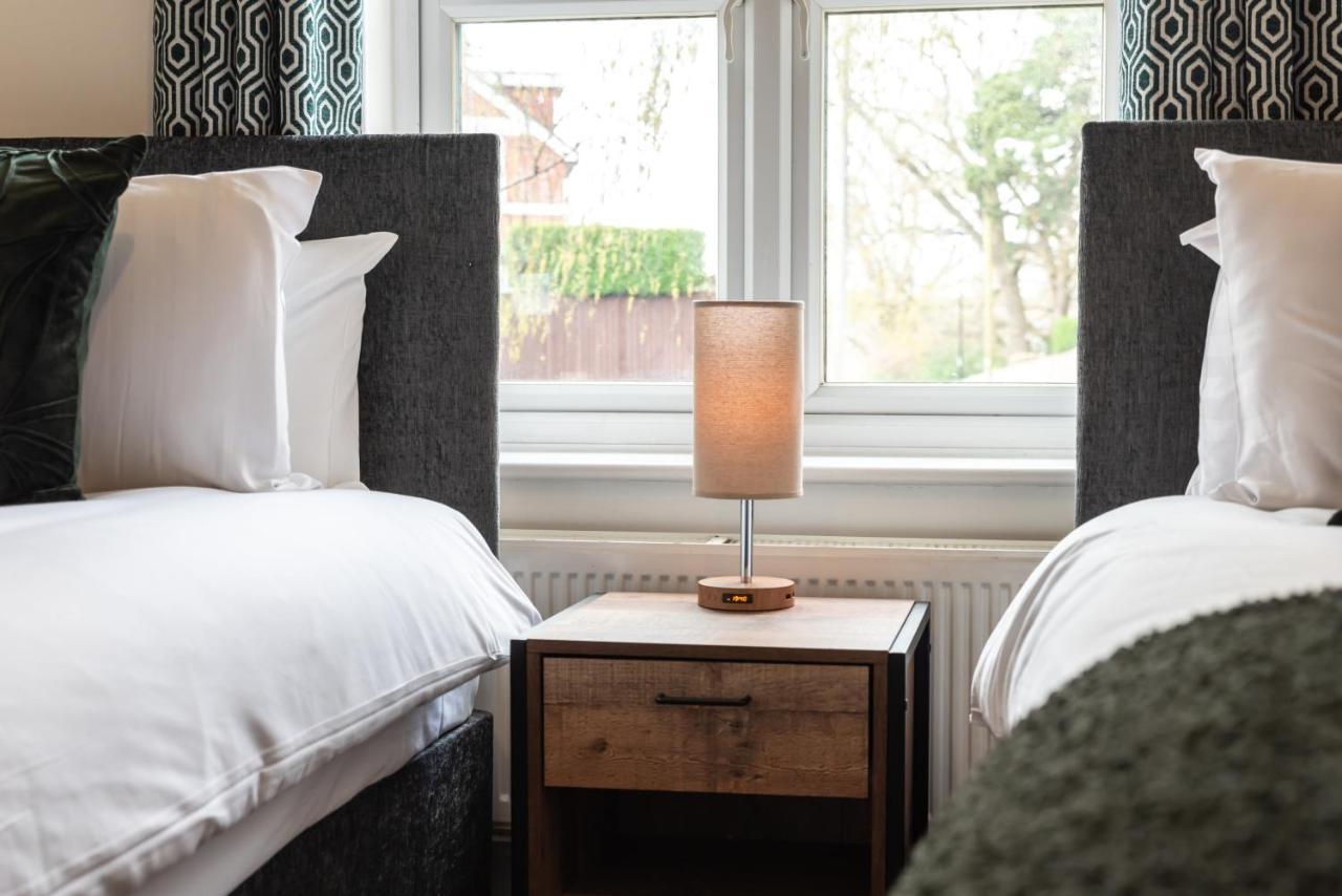 Beryl - 2 Bedroom Flat With Parking Southampton