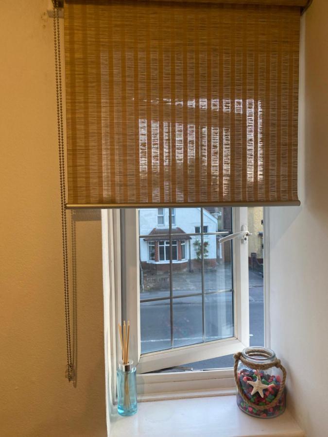 Homestay Bittern With Free Parking & Parking For Cruise Available, Full Access To Kitchen In Southampton