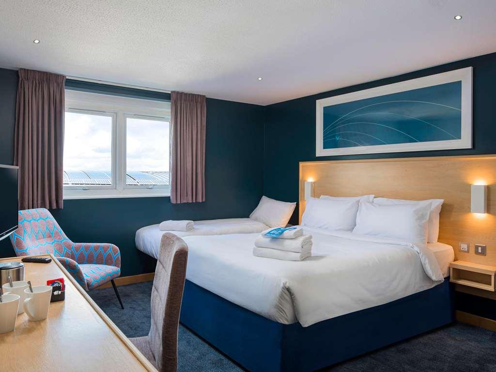 Travelodge 3*