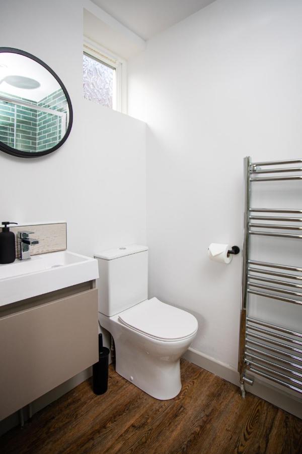 Settle - Stylish Self Check-in & Self Catering *
