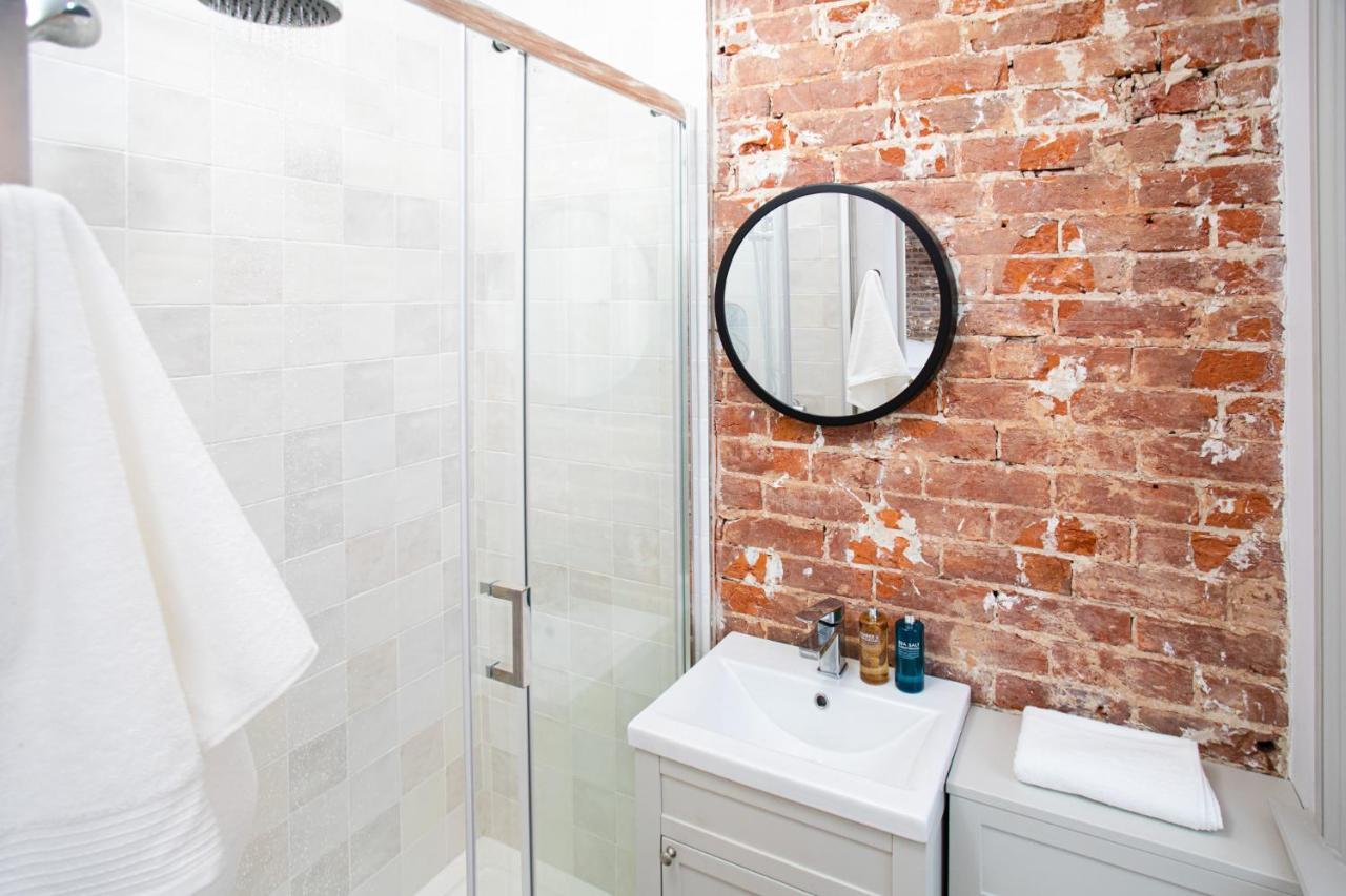 Apartment Settle - Stylish Self Check-in & Self Catering