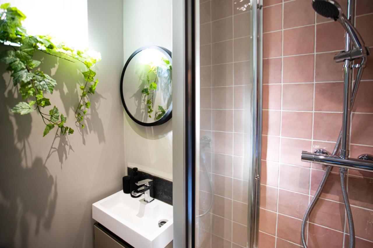 Settle - Stylish Self Check-in & Self Catering