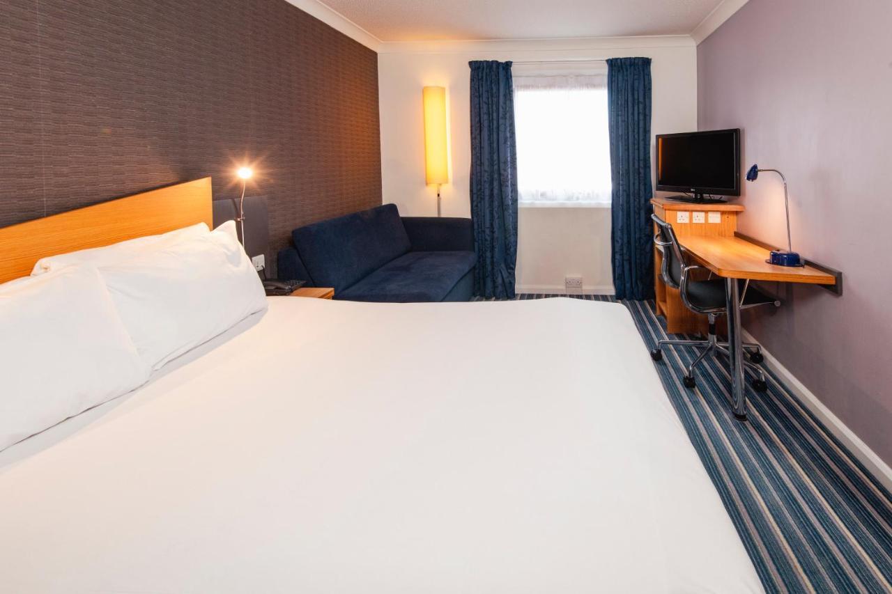 Hotel Express West By Ihg 3*