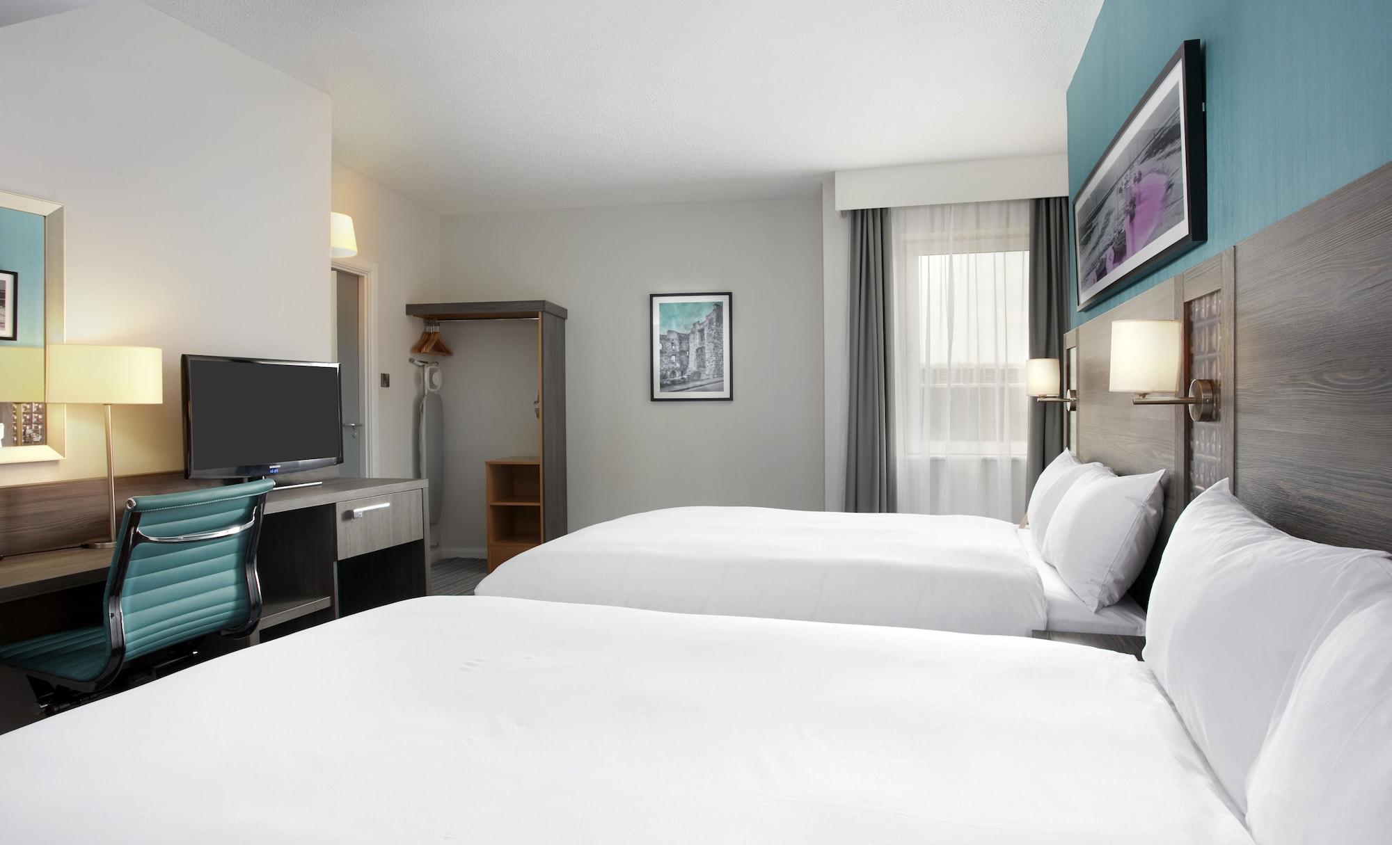 Hotel Leonardo 4*