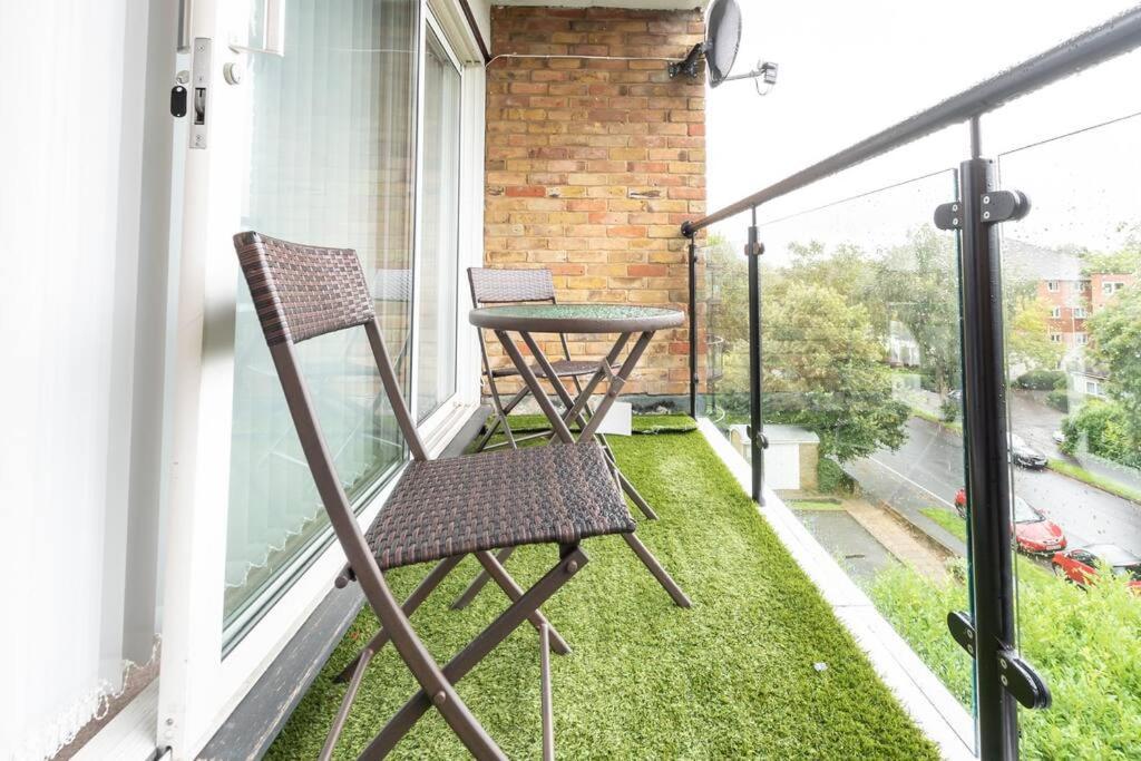Admiral - 2 Bedroom Flat With Parking Apartment