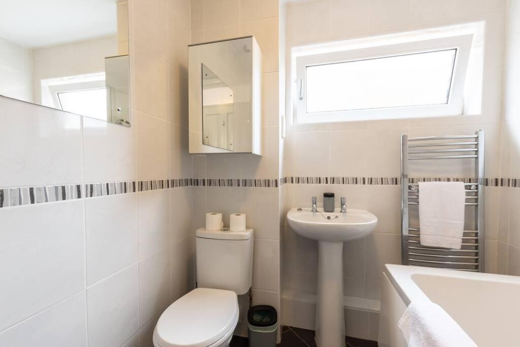 Admiral - 2 Bedroom Flat With Parking Apartment