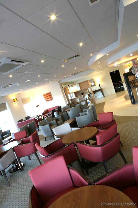 Express West By Ihg Southampton