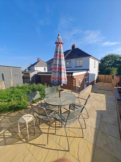 Stunning 4 Bed House Ideal For Contractors Southampton