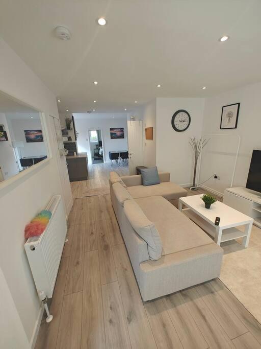 Holiday home Stunning 4 Bed House Ideal For Contractors Southampton