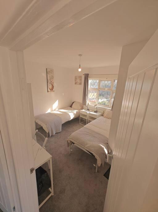 Holiday home Stunning 4 Bed House Ideal For Contractors