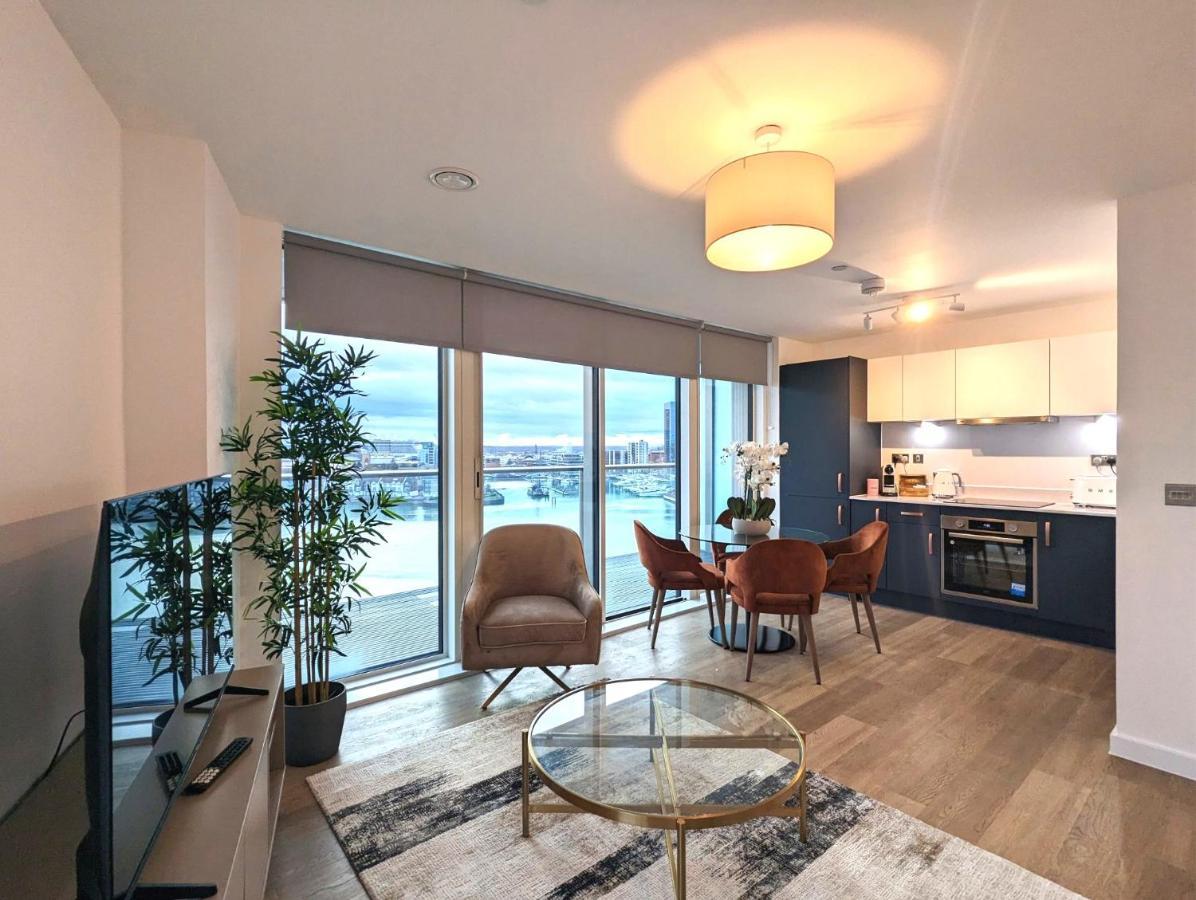 Charles Hope Waterside Apartment