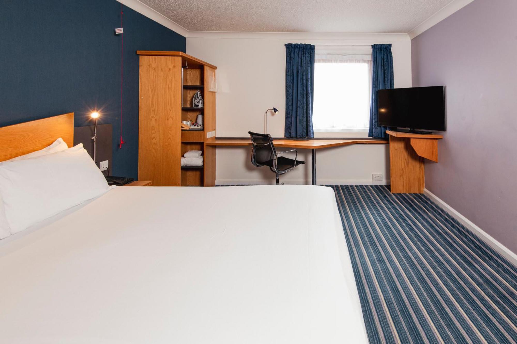 Hotel Express West By Ihg Southampton