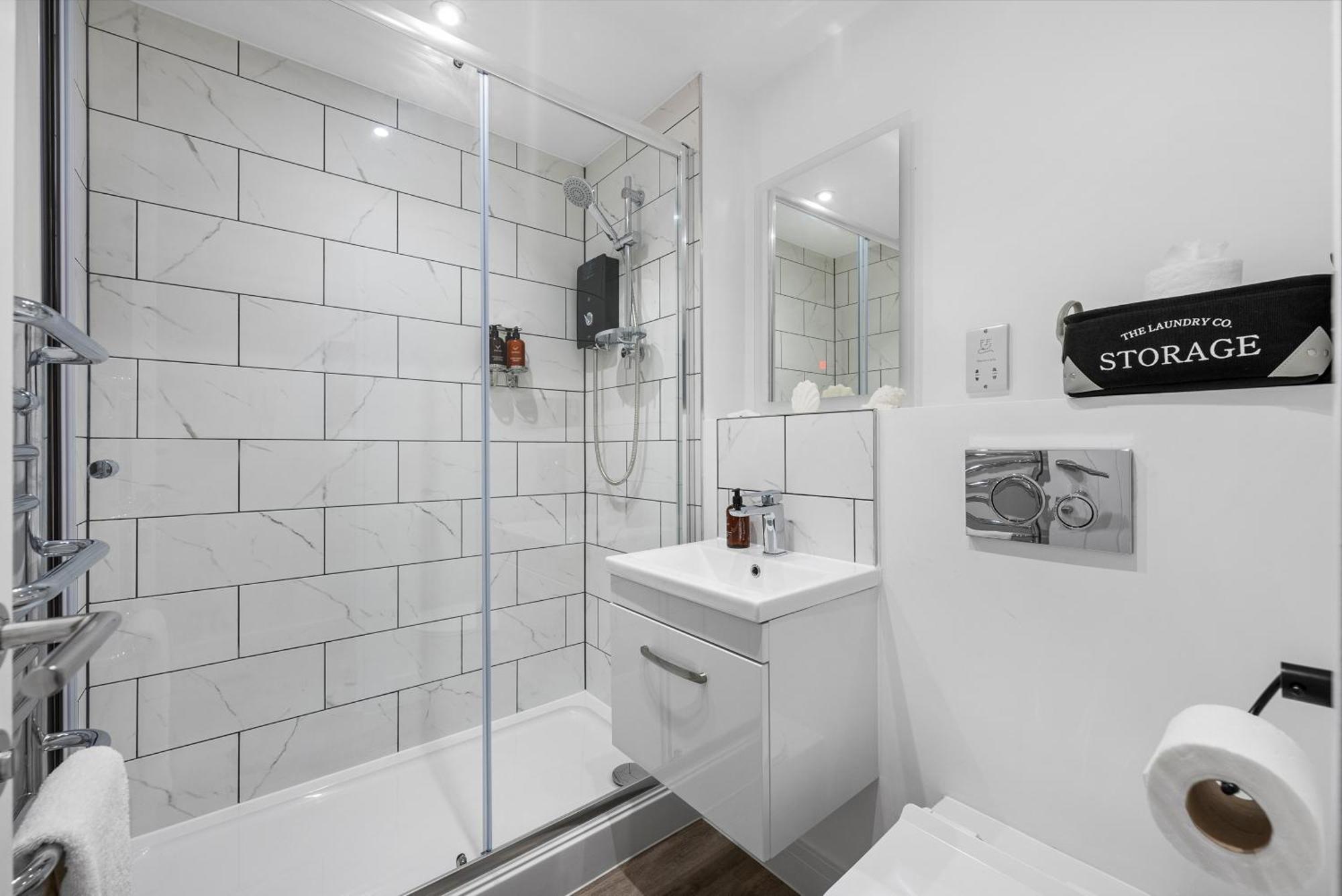 1 Bed Cosy, Stylish Southampton, Sleeps 4, Centre Cosy Flat - Easter Offer - By Blue Puffin Southampton