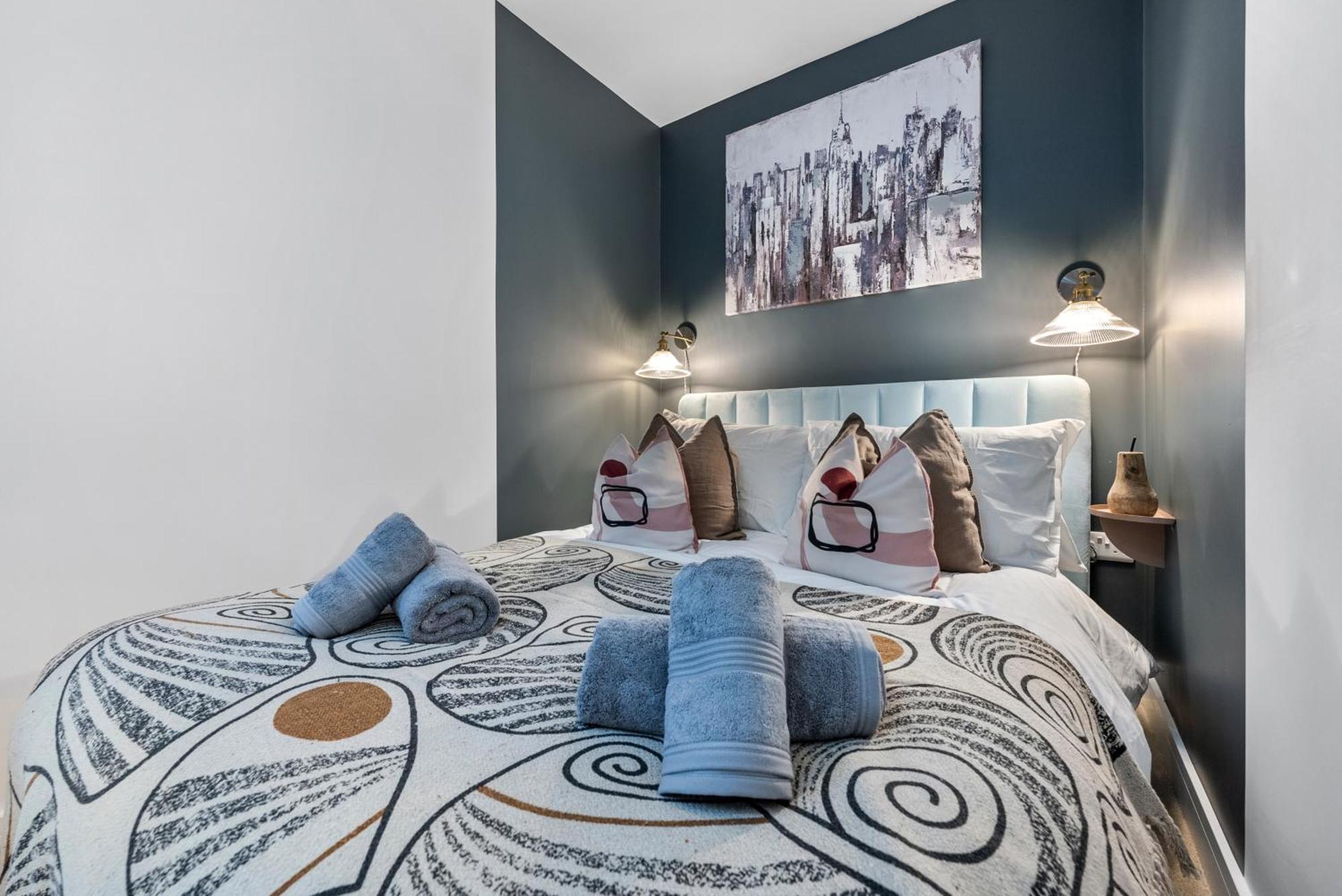 1 Bed Cosy, Stylish Southampton, Sleeps 4, Centre Cosy Flat - Easter Offer - By Blue Puffin Apartment