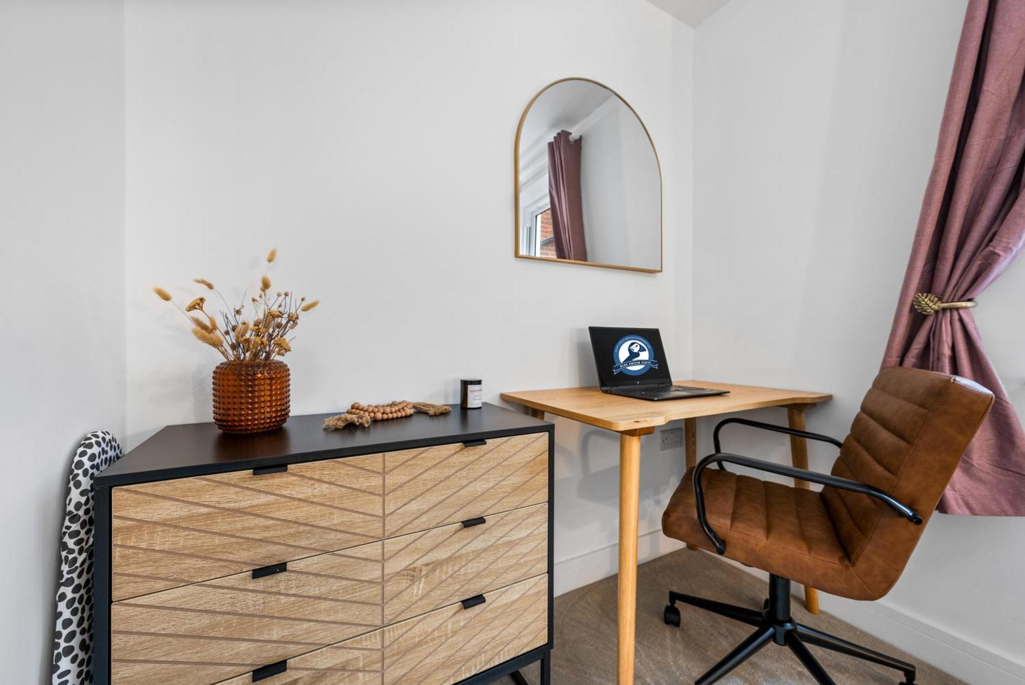 Apartment 1 Bed Cosy, Stylish Southampton, Sleeps 4, Centre Cosy Flat - Easter Offer - By Blue Puffin Southampton