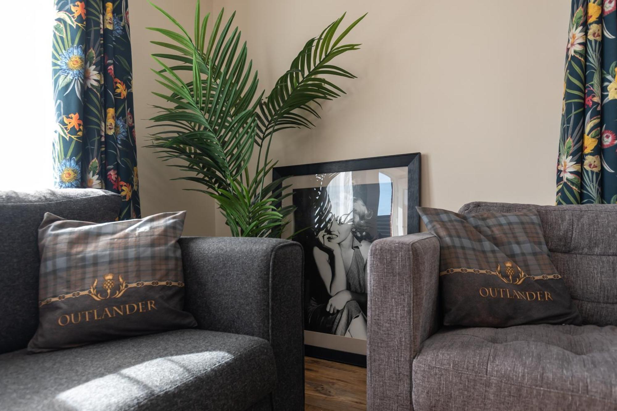 Apartment With Free P For Van. Southampton