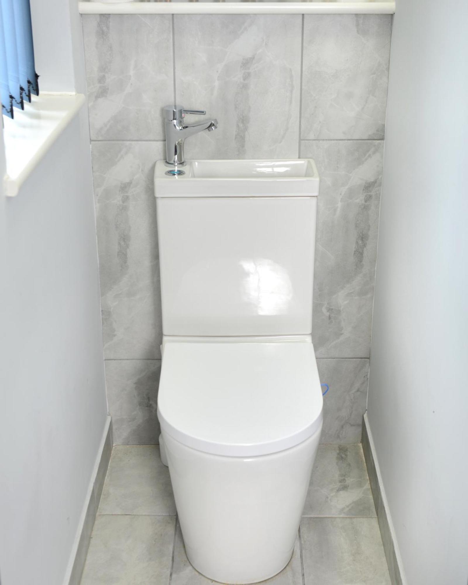 Bright 3-Bed Home Ideal Location & Free Parking * Southampton