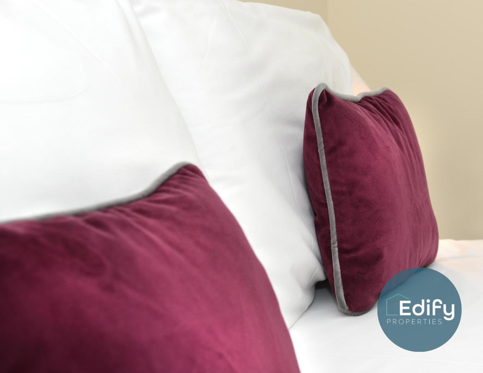 Casa de férias Centre, Sleeps 8, Free Parking Southampton