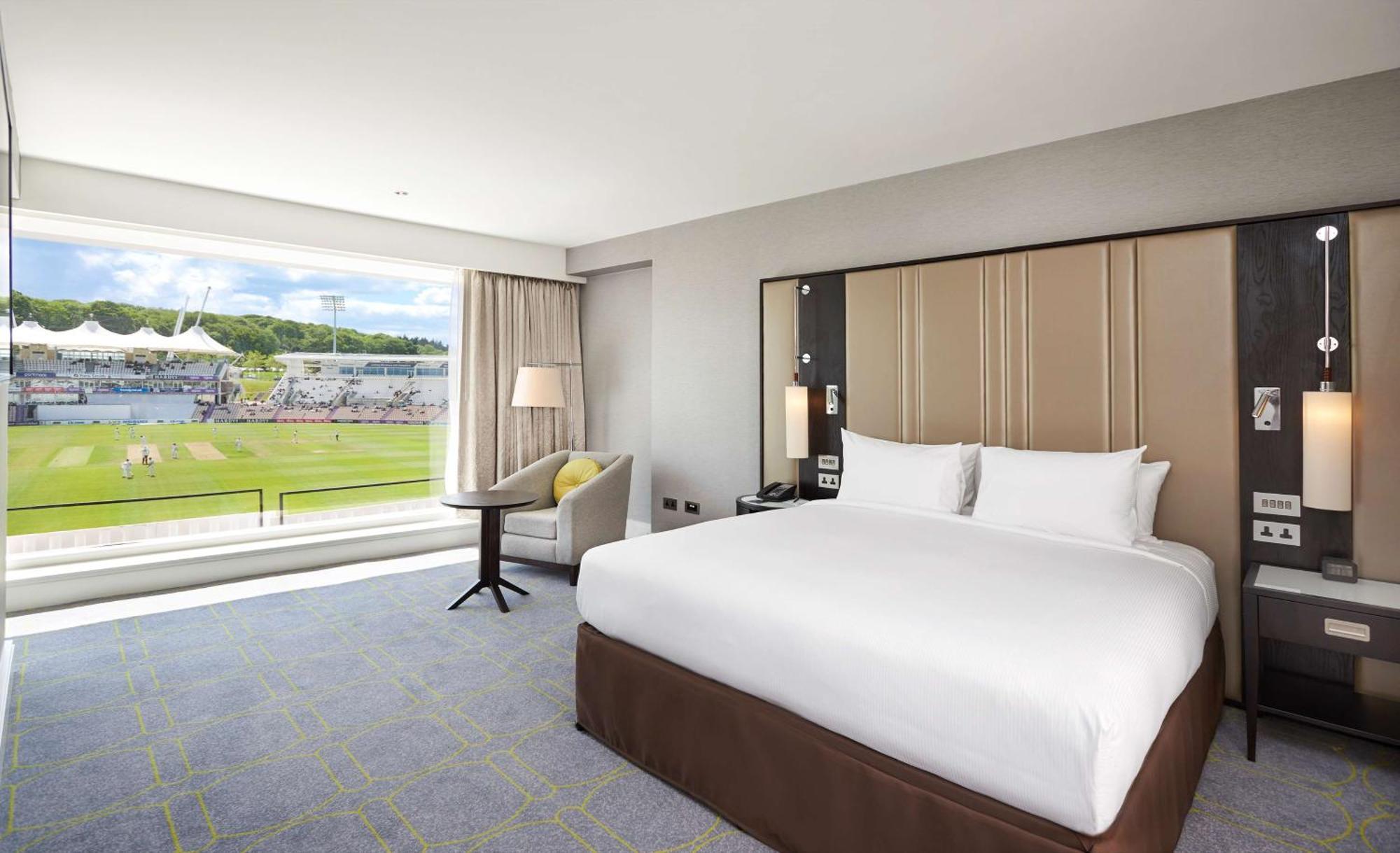 Resort Hilton - Utilita Bowl Southampton