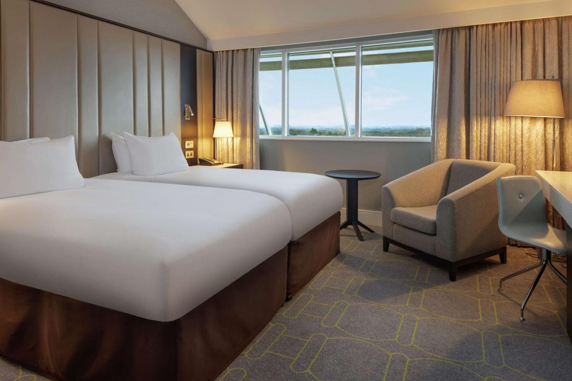 Resort Hilton - Utilita Bowl 4*