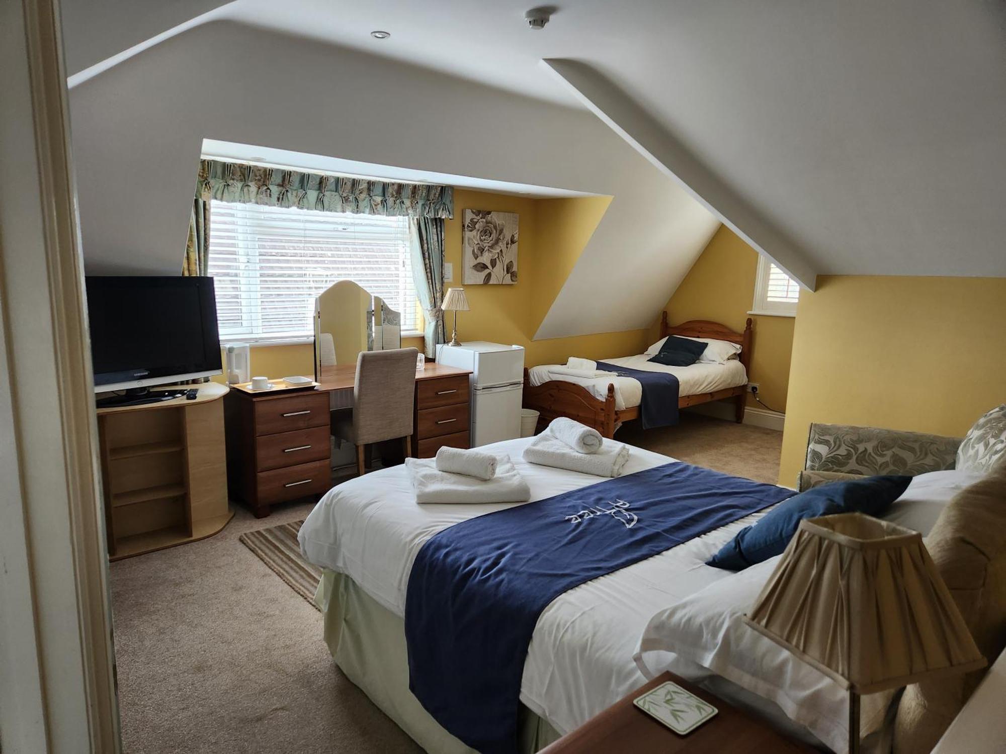 Guest house The Mayfair 4*