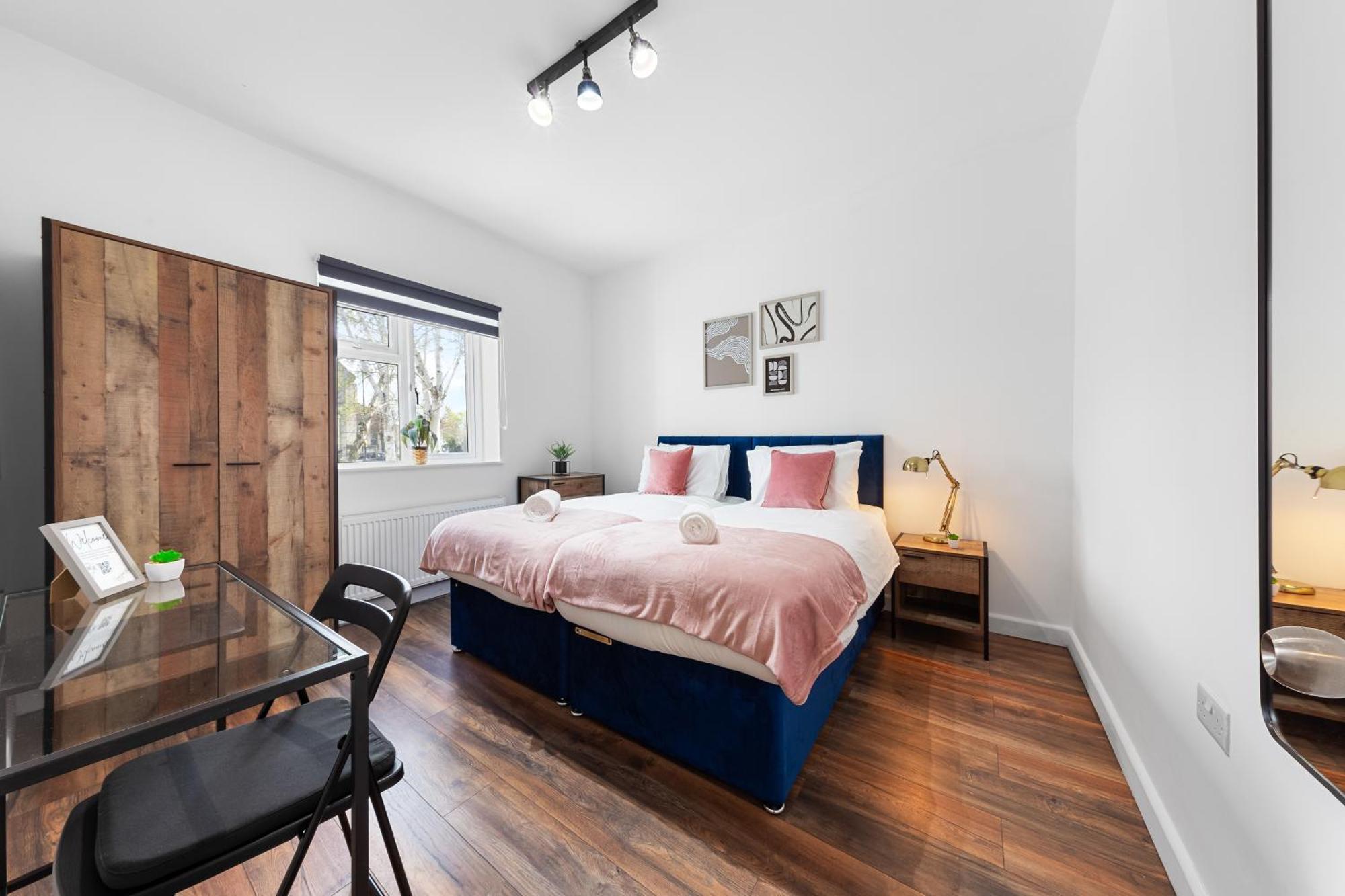 20 Percent Off-sleeps 11-central-games-free Parking * Southampton