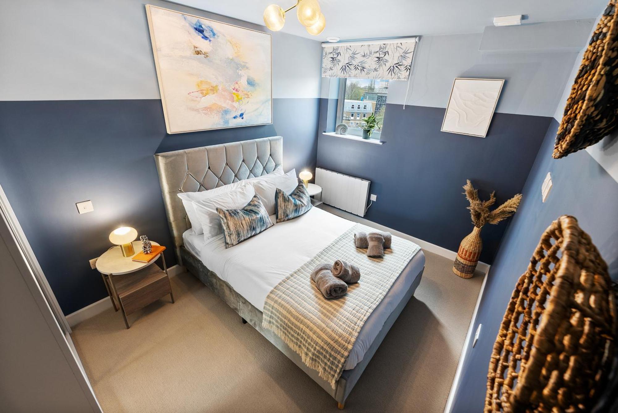 Luxury 1 Bed Stylish Chic Apartment, Southampton! Stylish Abode Sleeps 4, Great Location! Spring Offer - By Blue Puffin Apartment