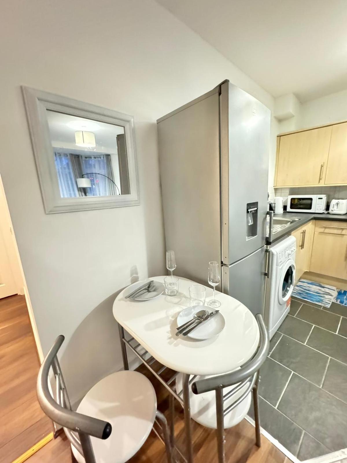 Apartment Cozy With Free Parking