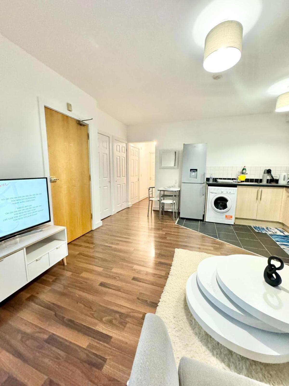 Apartment Cozy With Free Parking *