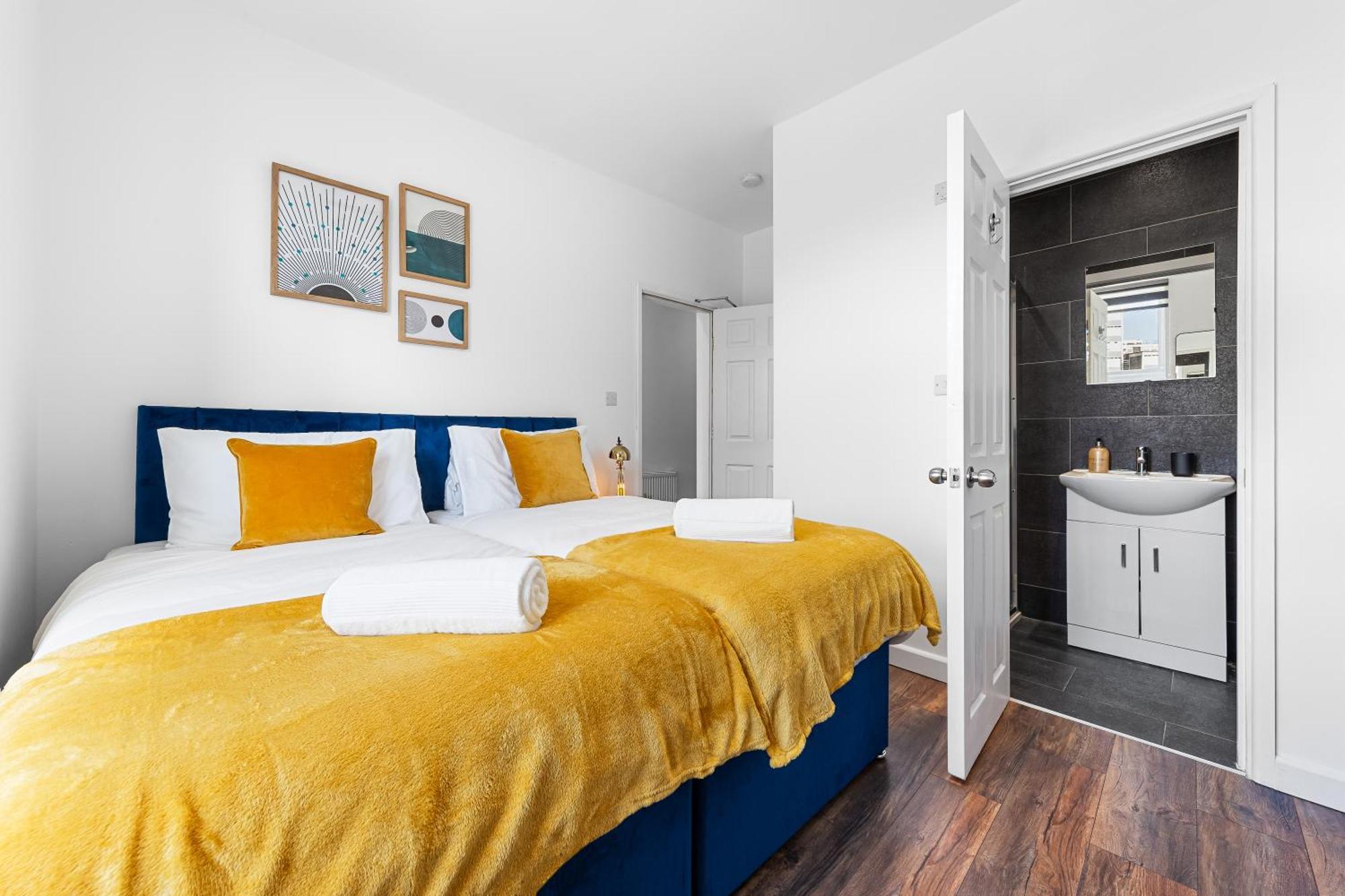 20 Percent Off-sleeps 11-central-games-free Parking Apartment *