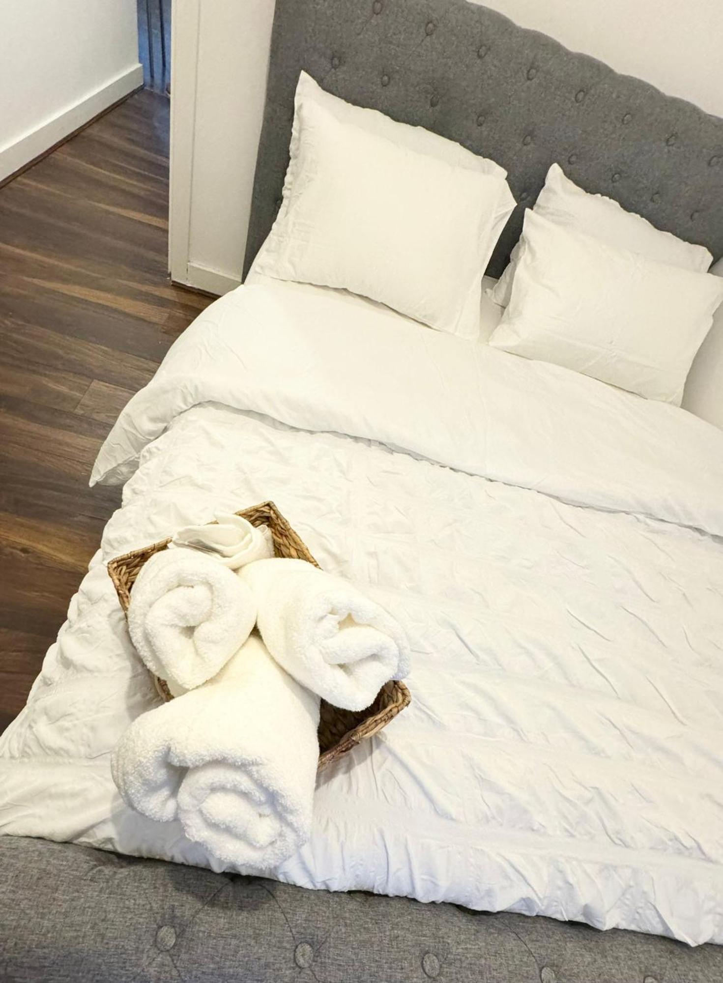 Cozy With Free Parking Apartment Southampton