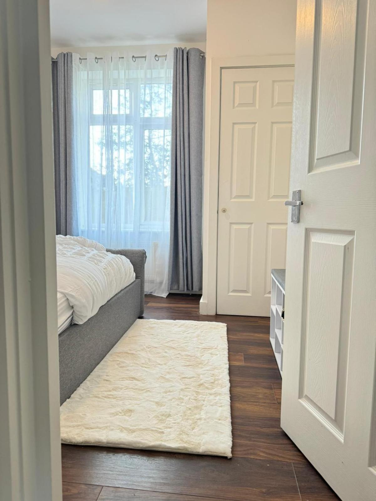 Cozy With Free Parking * Southampton