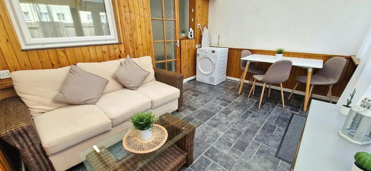 Centre Guest house *