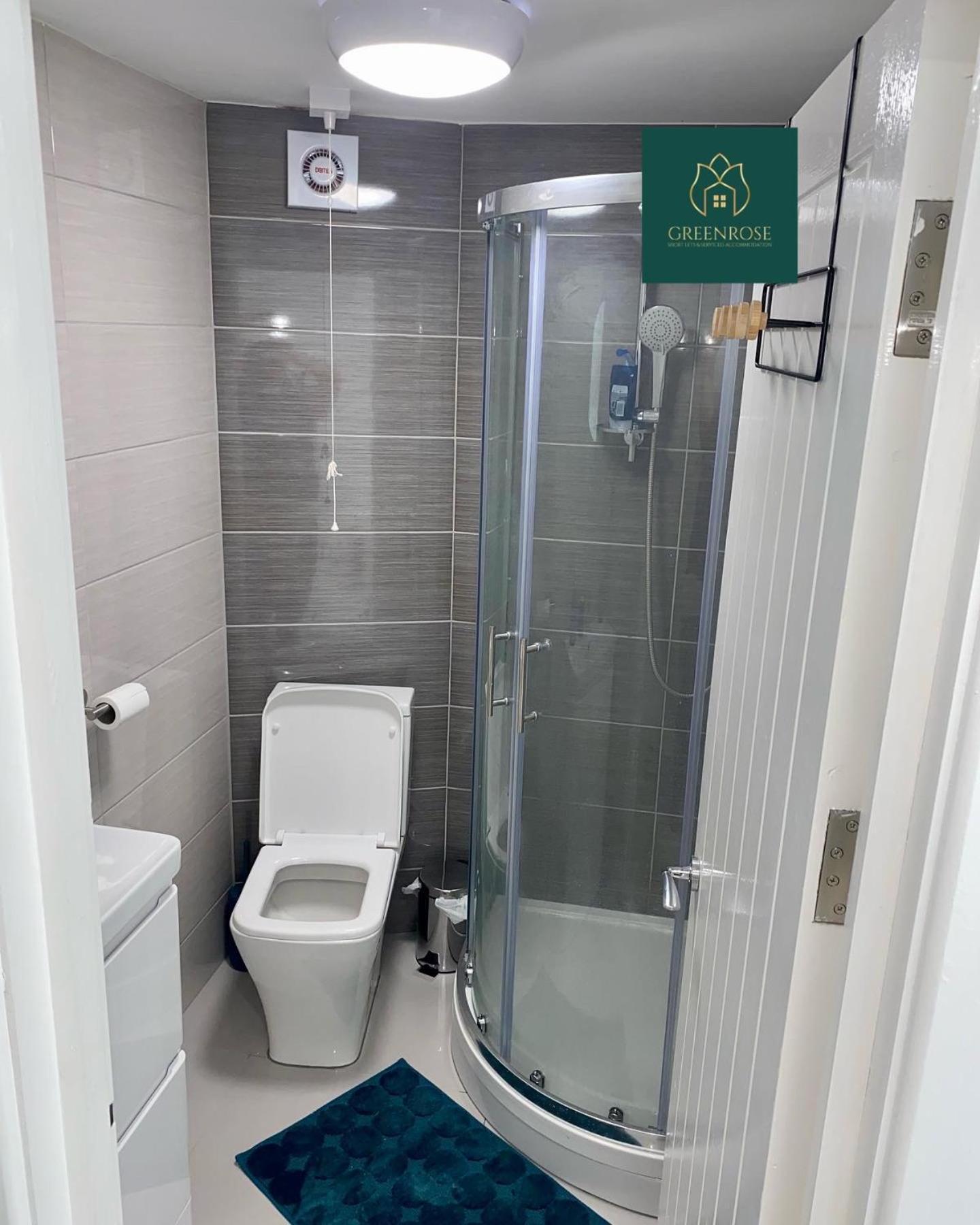 Smart Modern Ocean Village Studio * Southampton