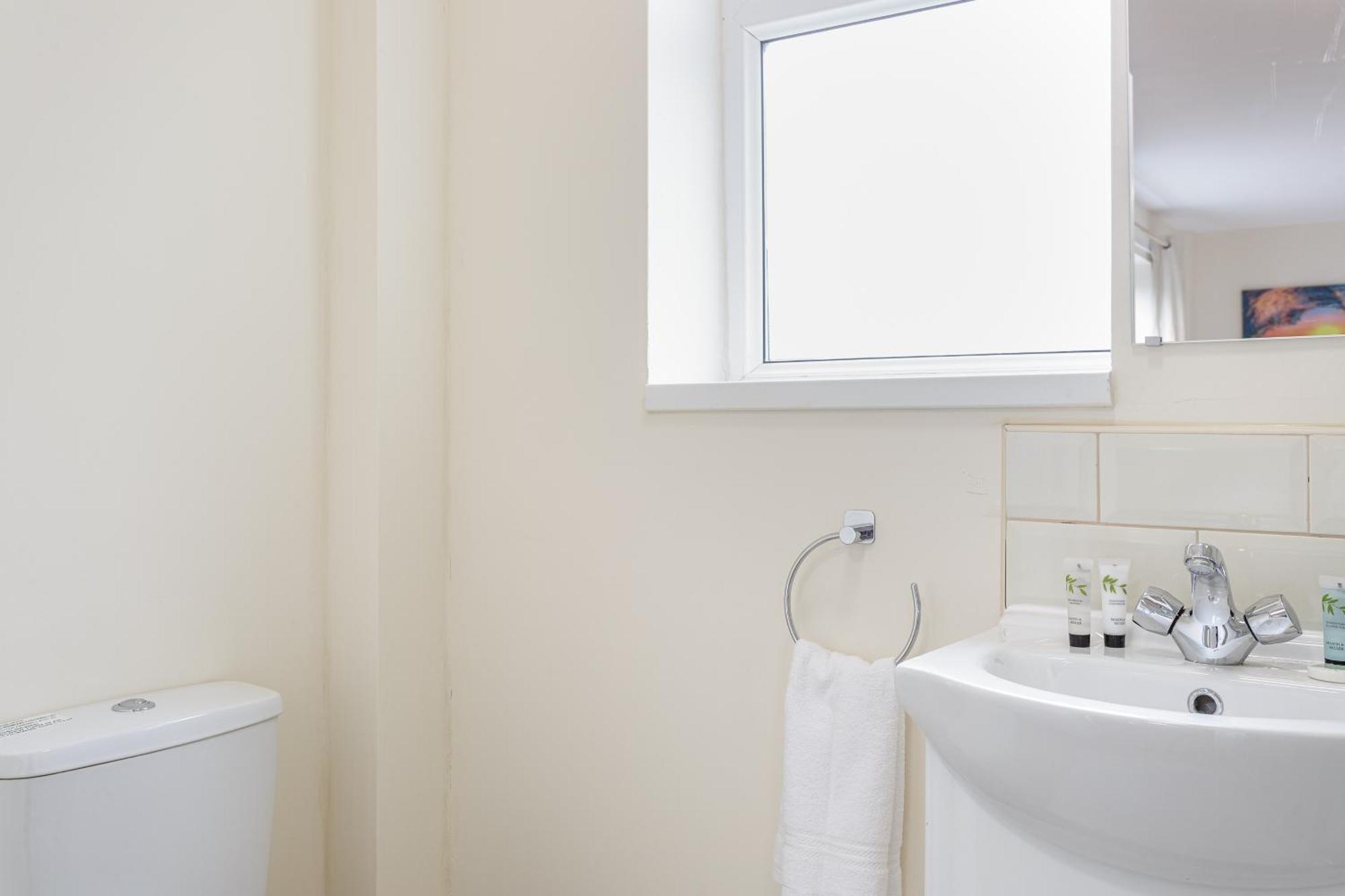 Blackberry - Stylish Self-contained Flats In Soton Centre Southampton