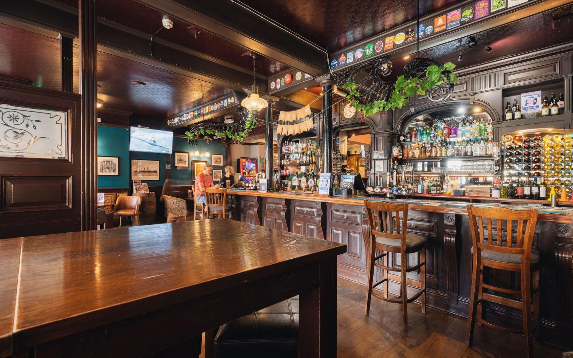 Inn The Grapes Pub 3*