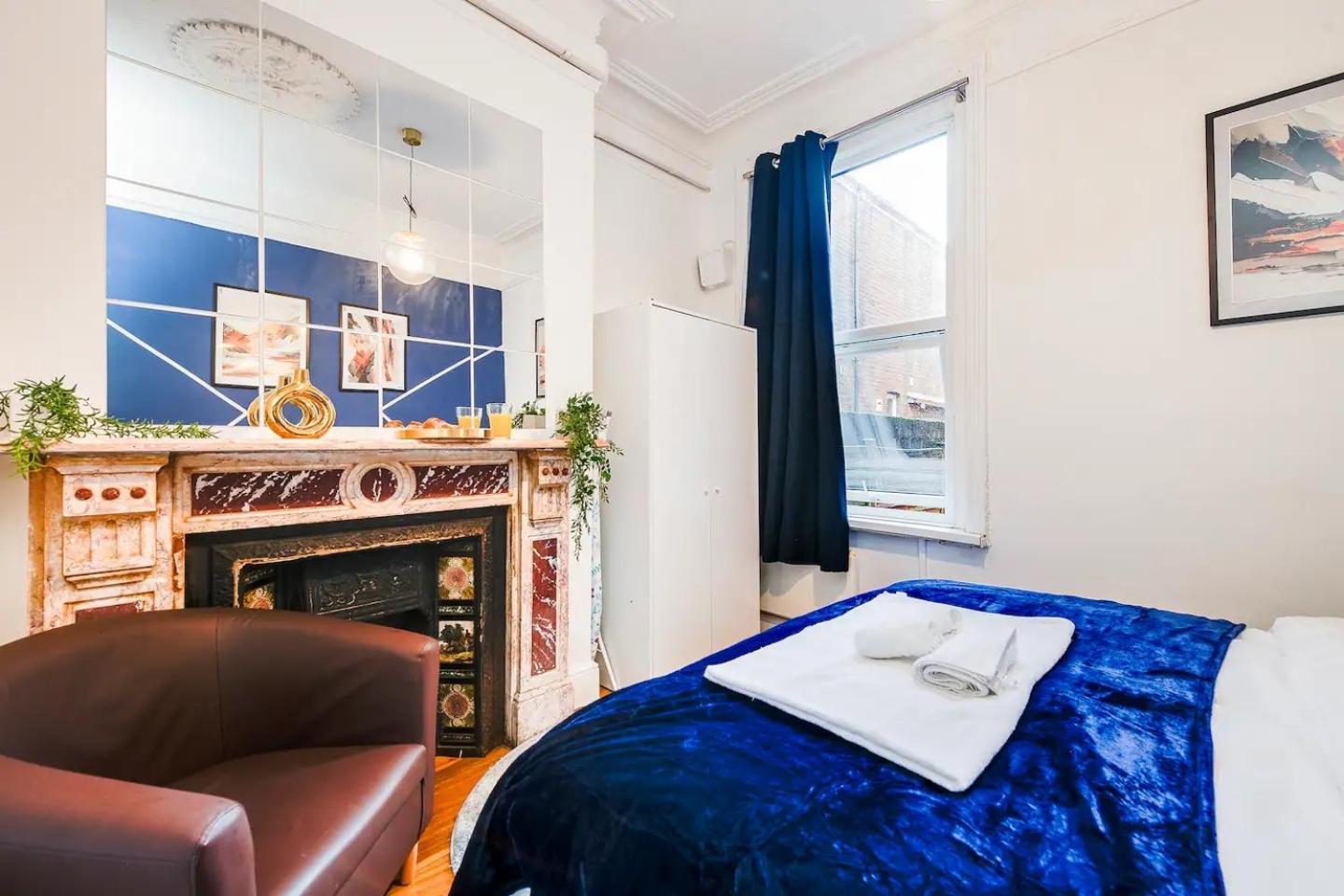 Summer Offer! Cozy 1-bedroom In Centre Apartment *