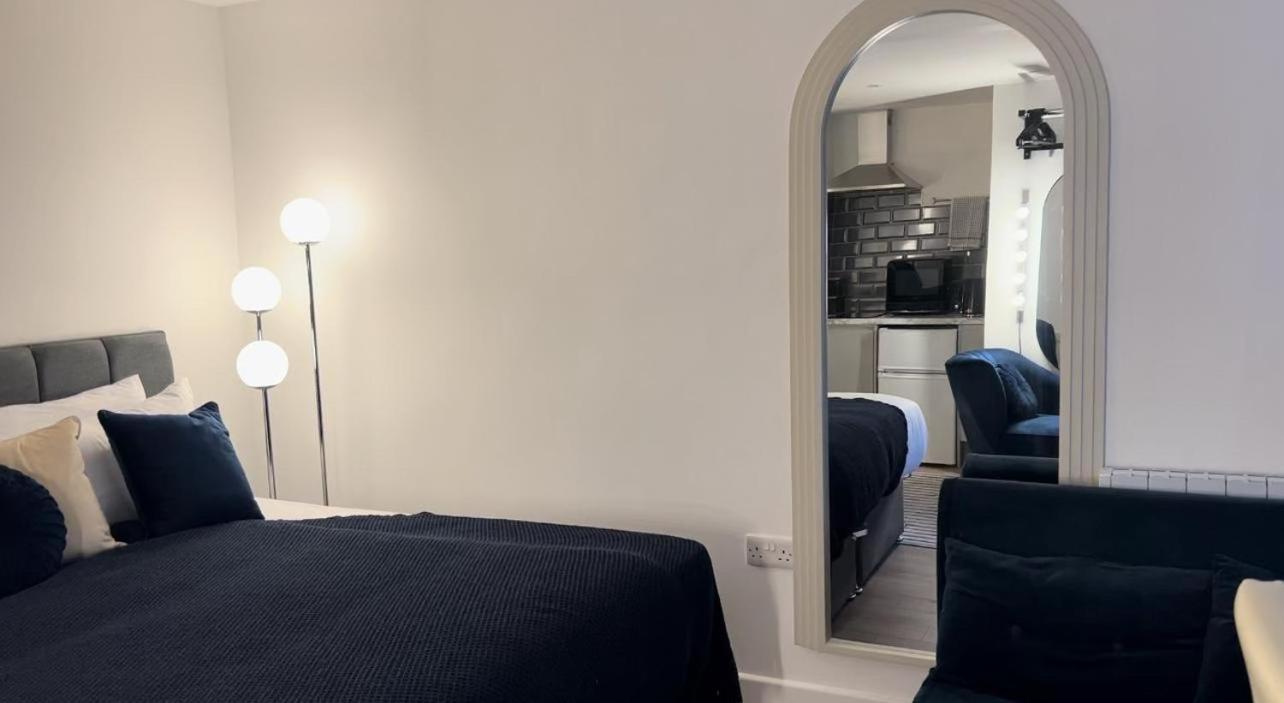 Canal Walk Apartment Southampton