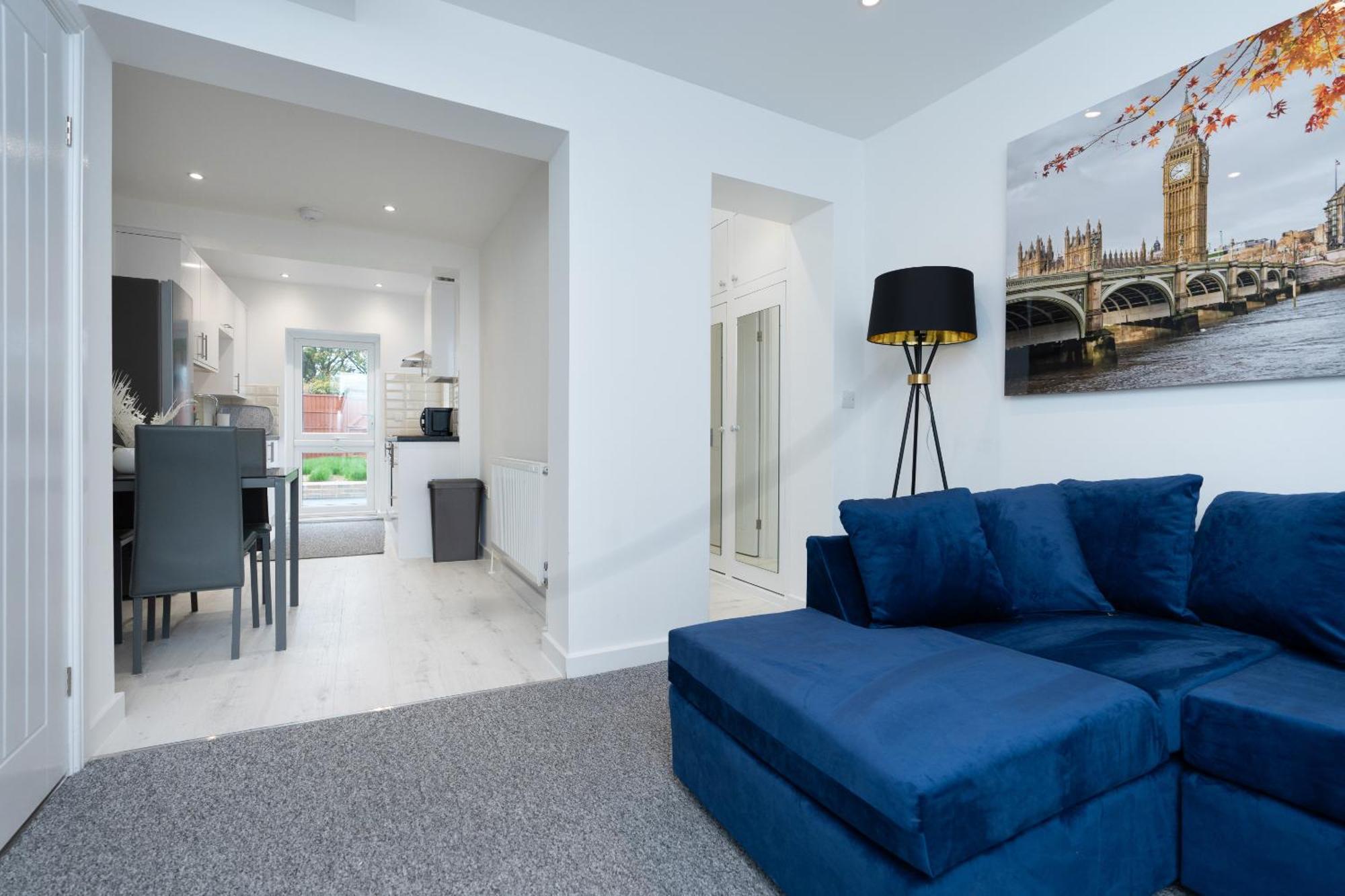 The Albany - 4br 2bath House Up To 7 Guests - Free Parking - Big Garden - Smart Tv - Ideal For Contractors And Family Southampton