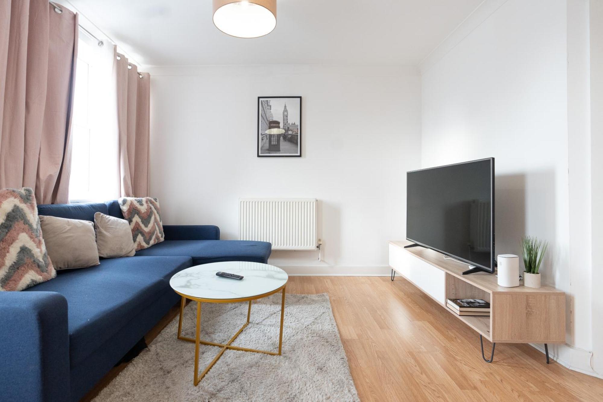 Apartment Unique Center With Free Parking