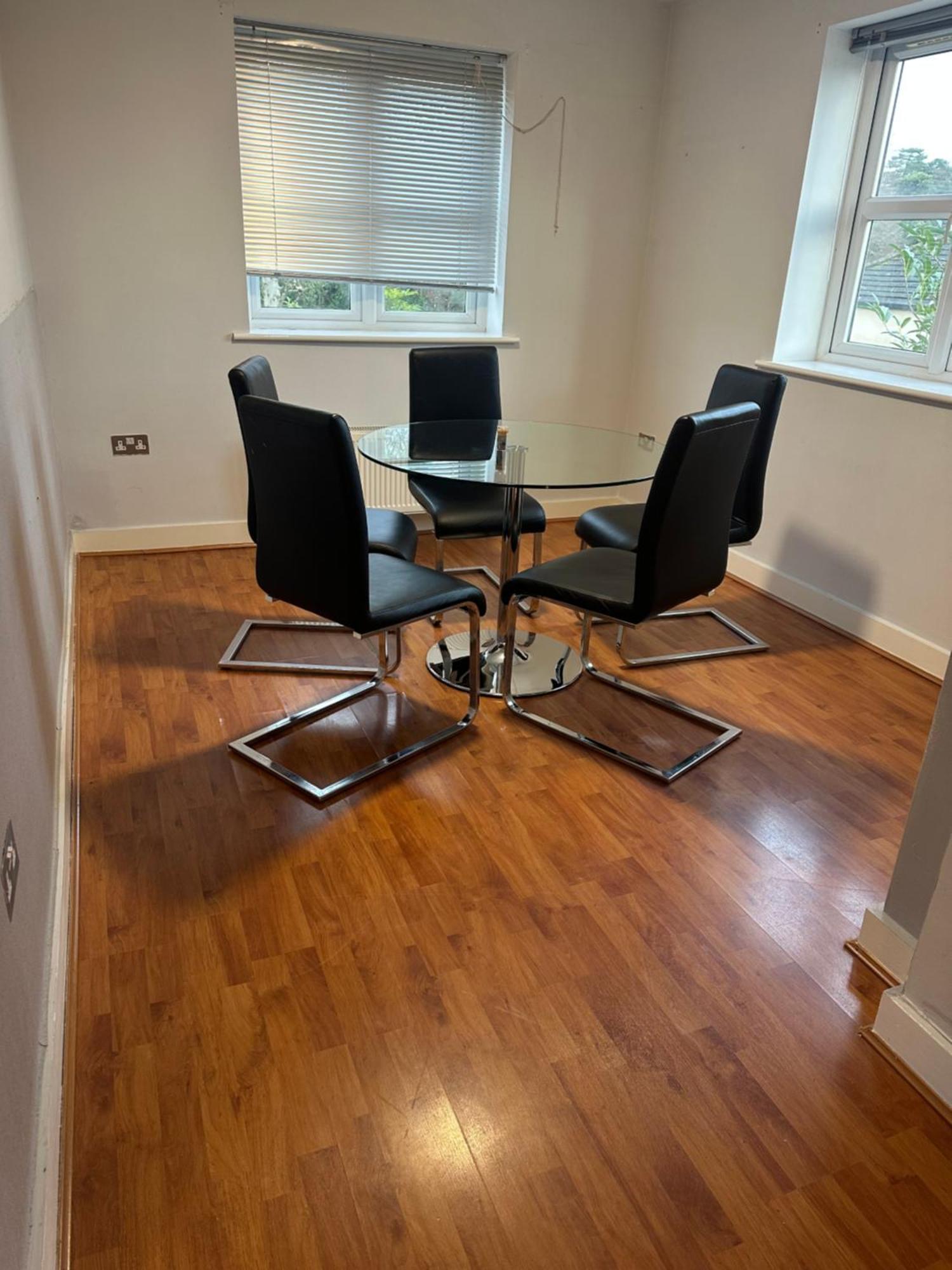Contractor'S Suite - Free Private Parking And 2 Bath Apartment *