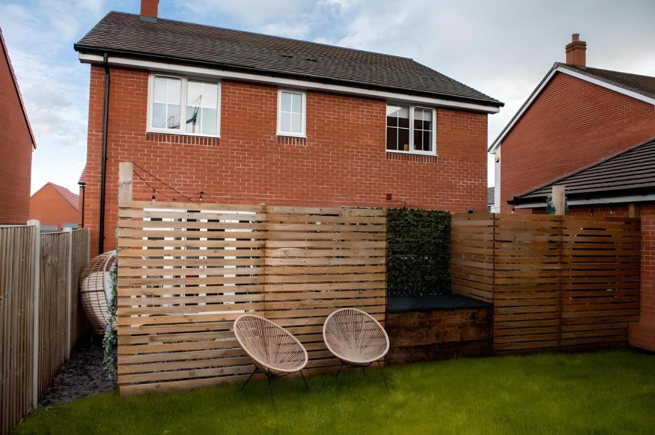 Spacious & Stylish 4-bed House With Hot Tub In Prime Location Apartamento Southampton