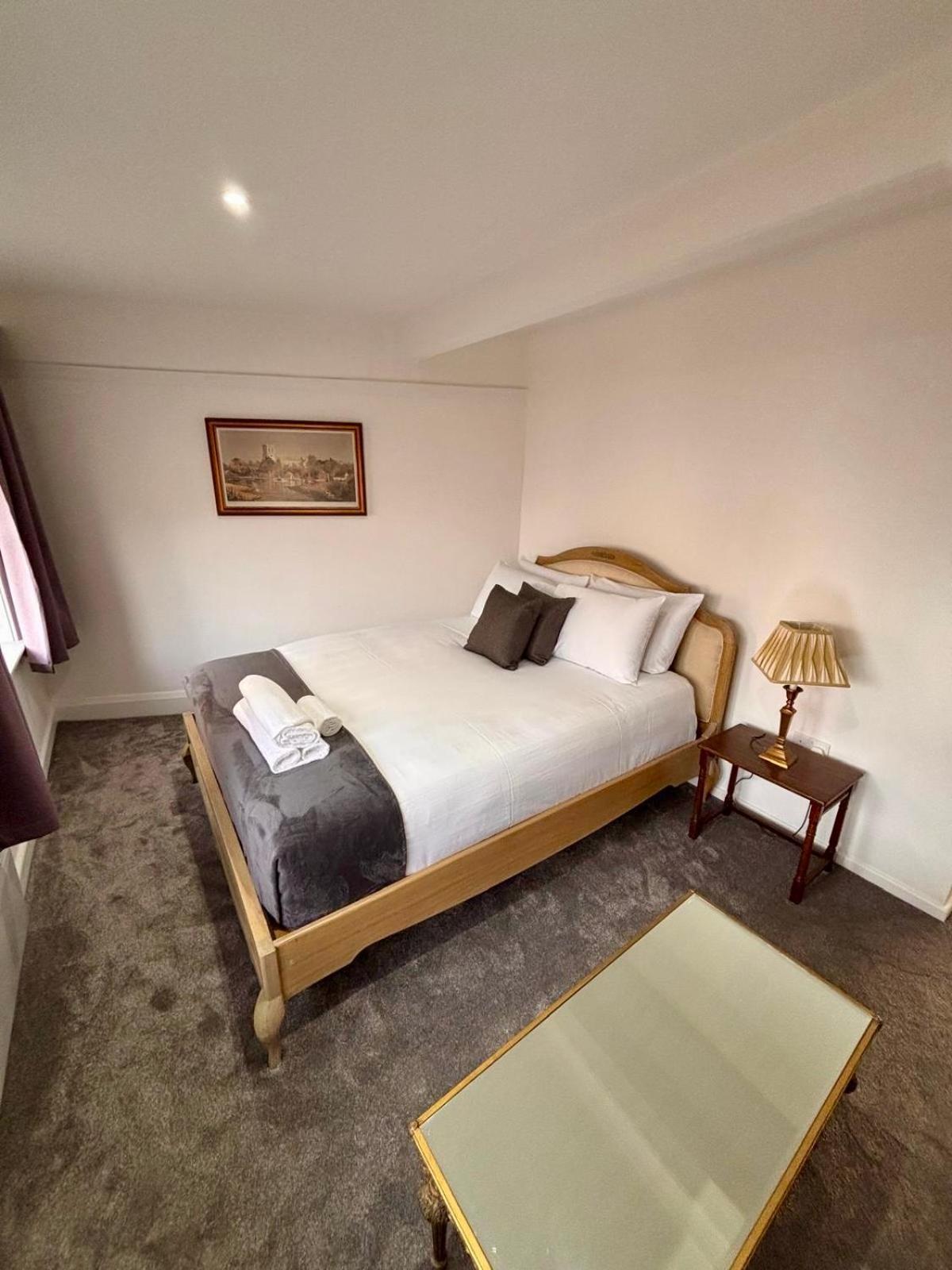 Inn Juniper Berry *
