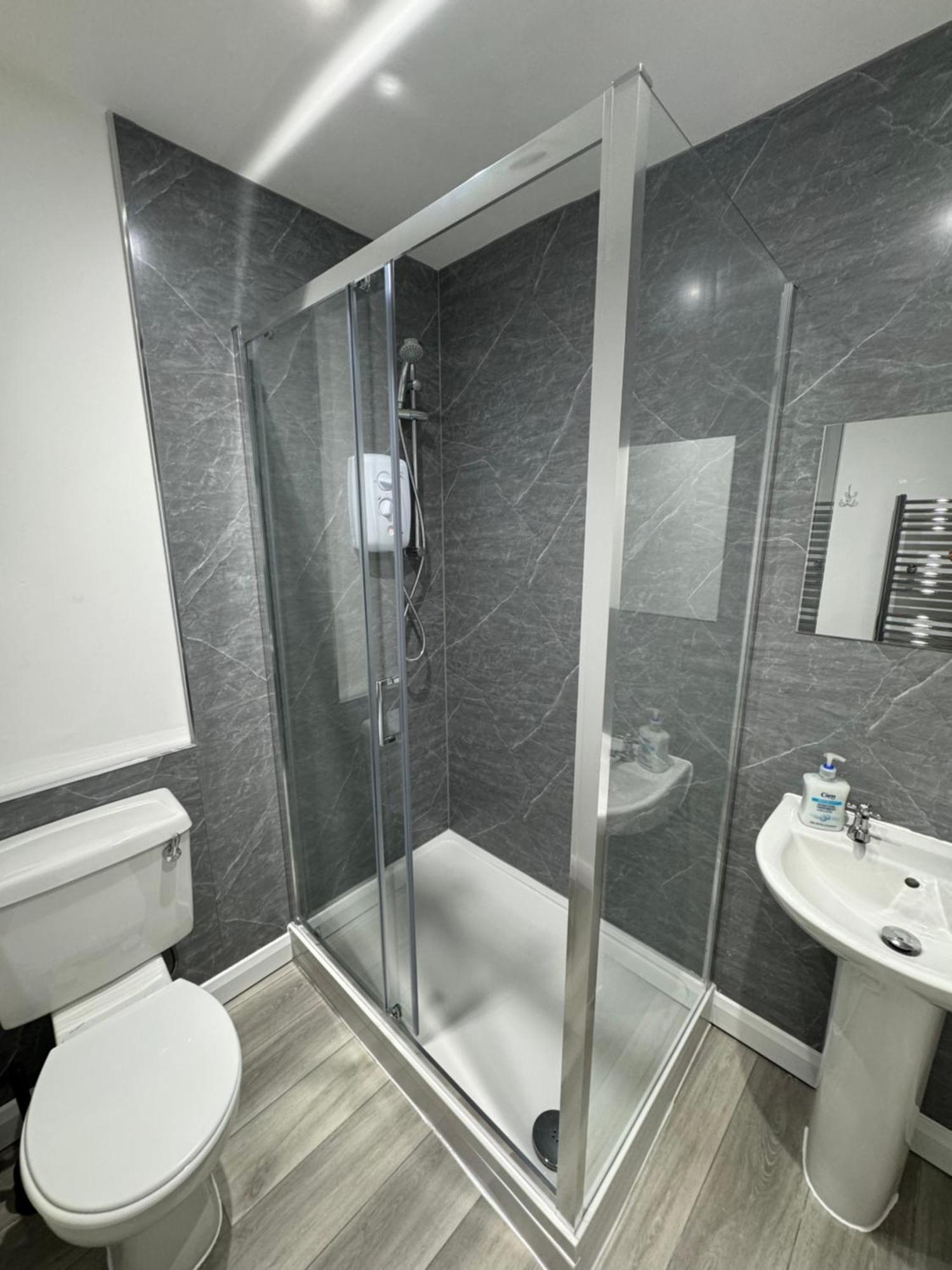 Juniper Berry Inn Southampton