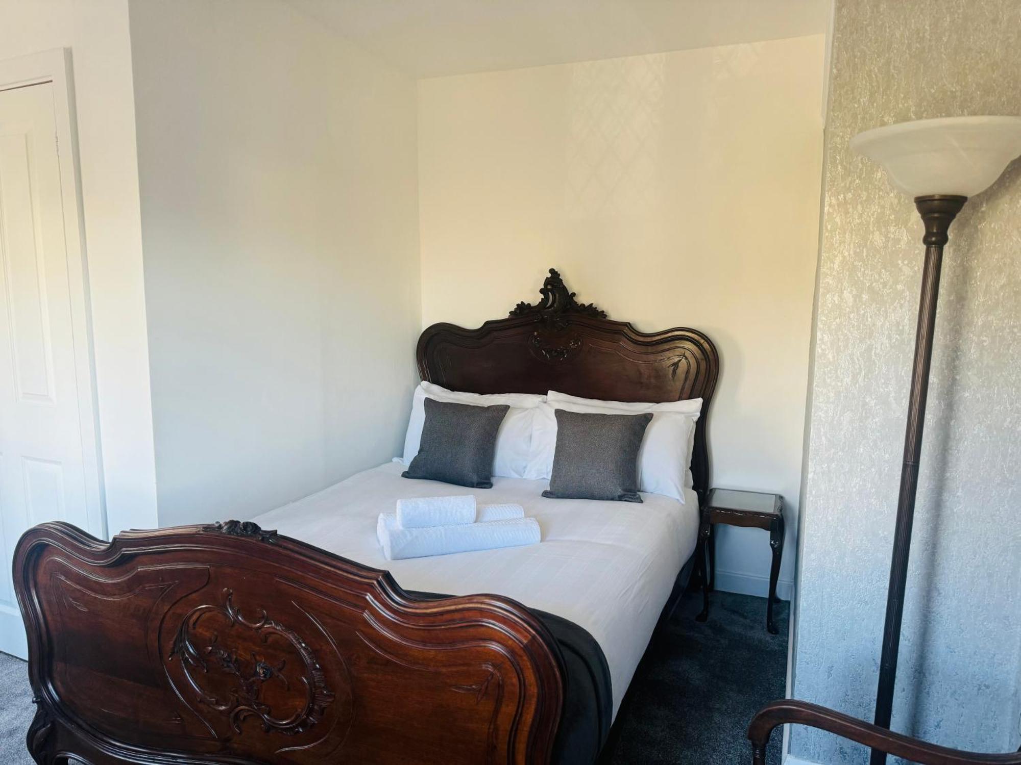 Inn Juniper Berry