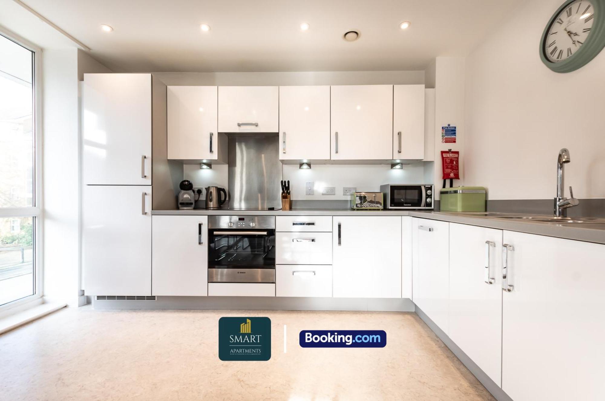 Spacious Center By Smart Short Lets & Serviced With Free Wifi Southampton