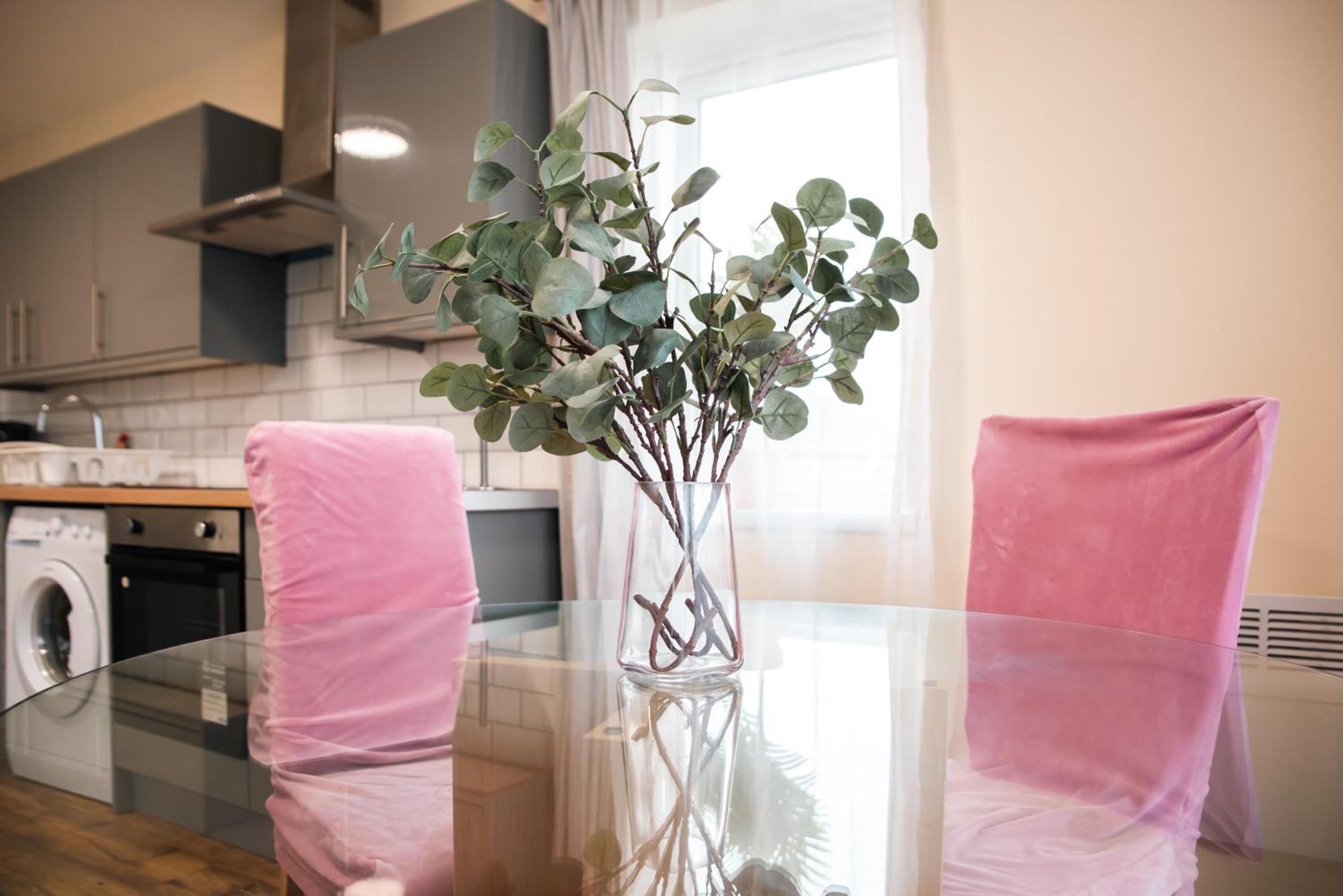 Apartment With Free P For Van.
