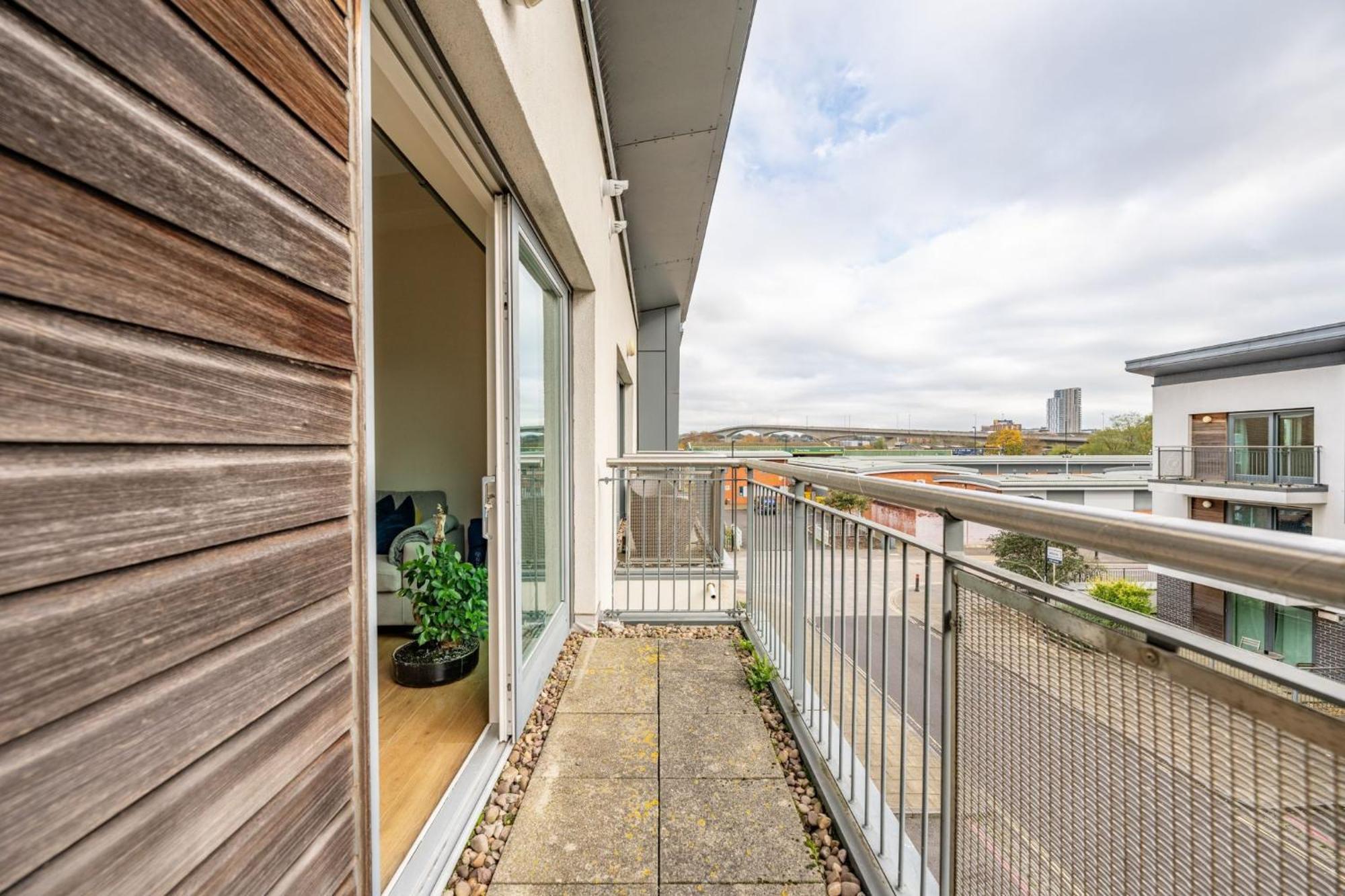 Cozy Flat Close To Centre Apartment Southampton